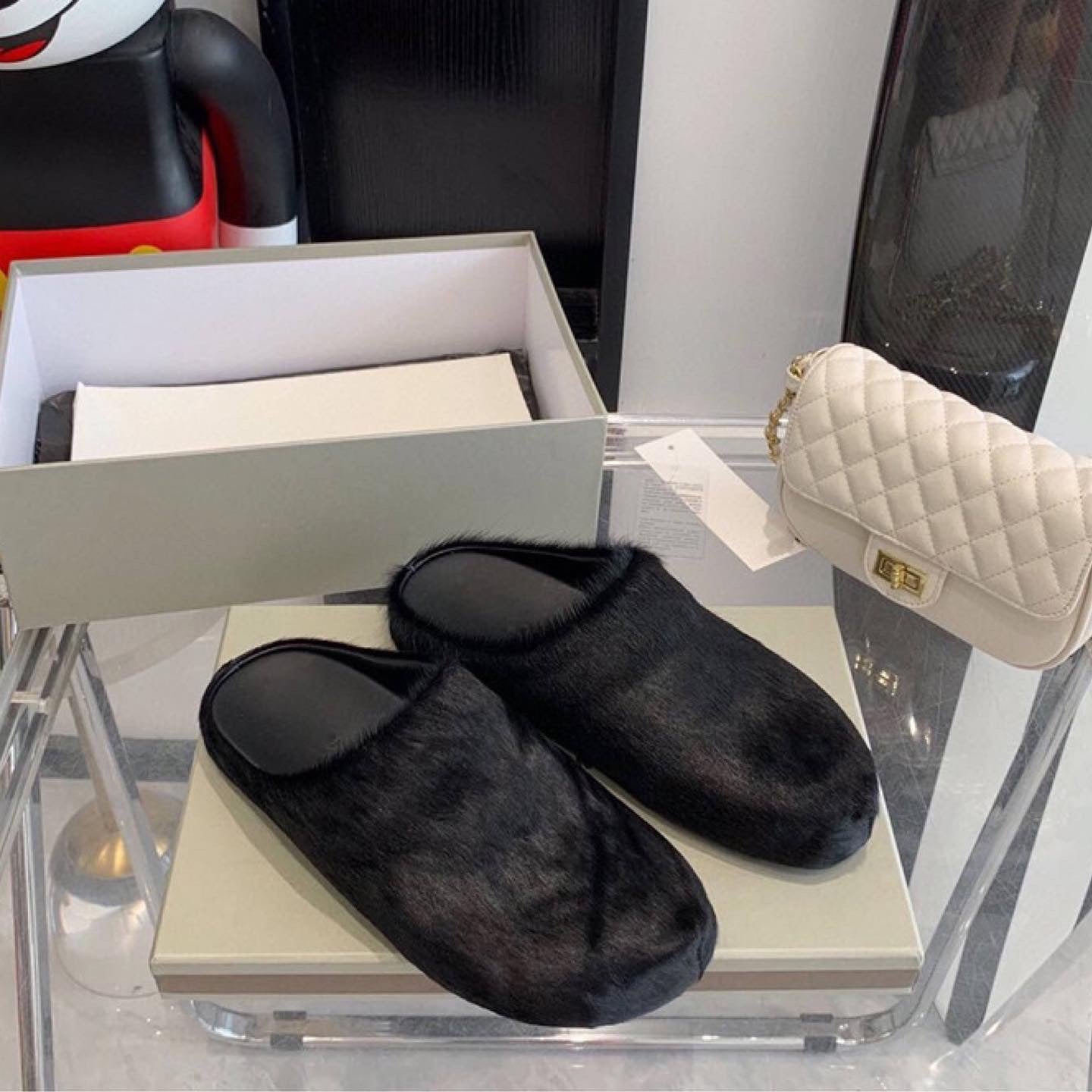 Mari Slide Shoes
